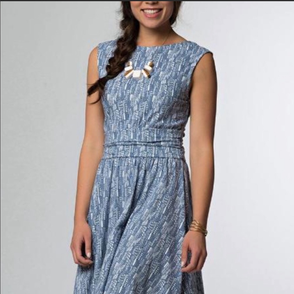 Shoreline Jersey Dress